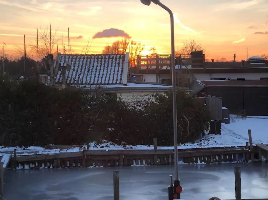 Dom wakacyjny Villa Waterwolf Aalsmeer