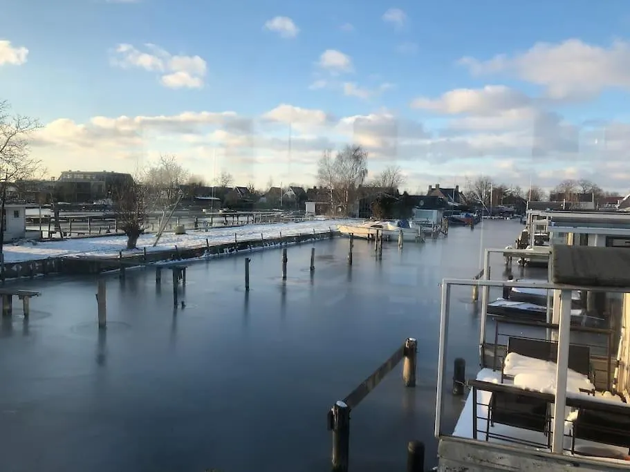Villa Waterwolf Aalsmeer