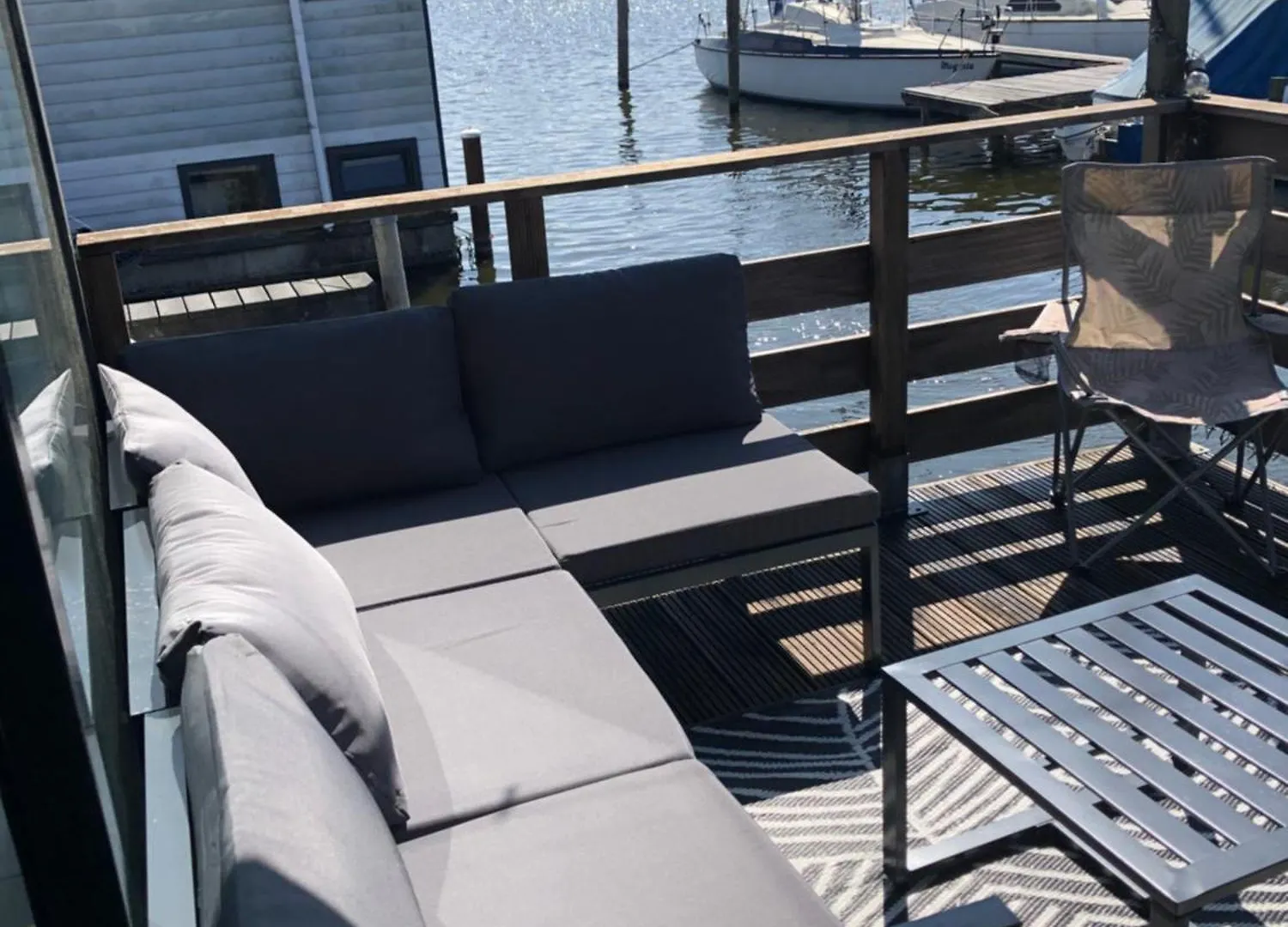 Villa Waterwolf Aalsmeer 0*,