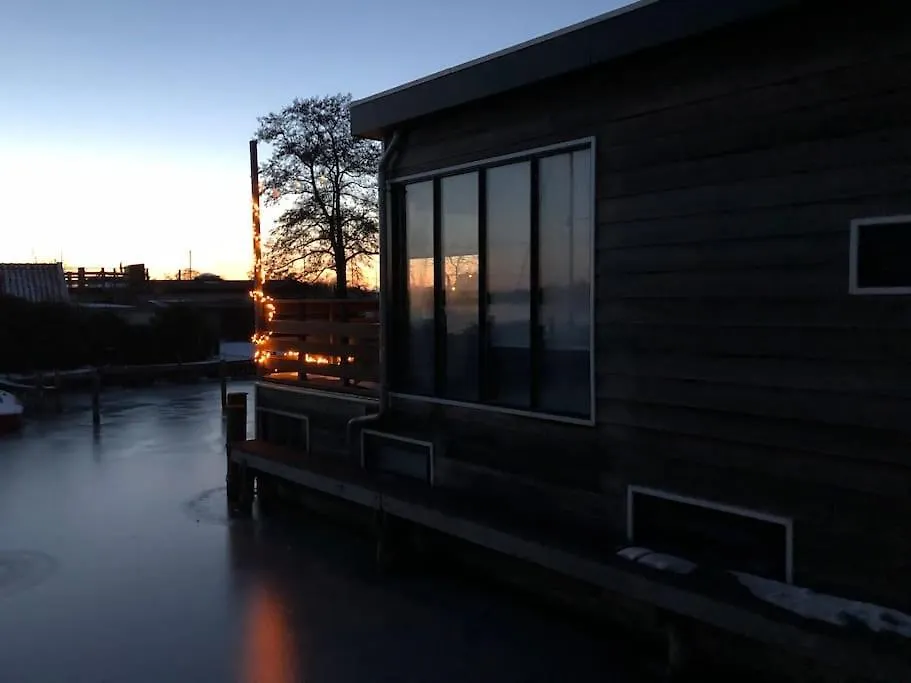 Villa Waterwolf Aalsmeer Holiday home